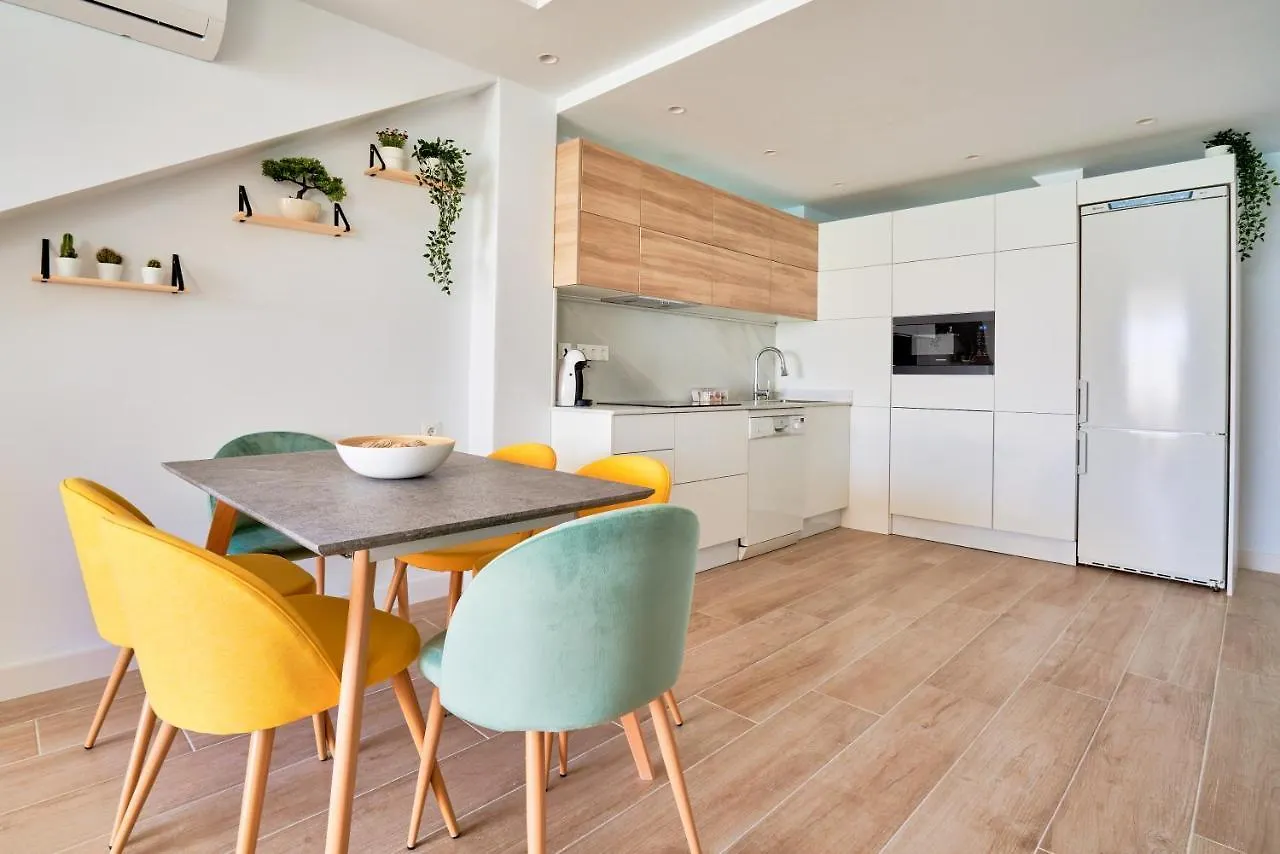 Eden Beach Apartment Torremolinos 0*,